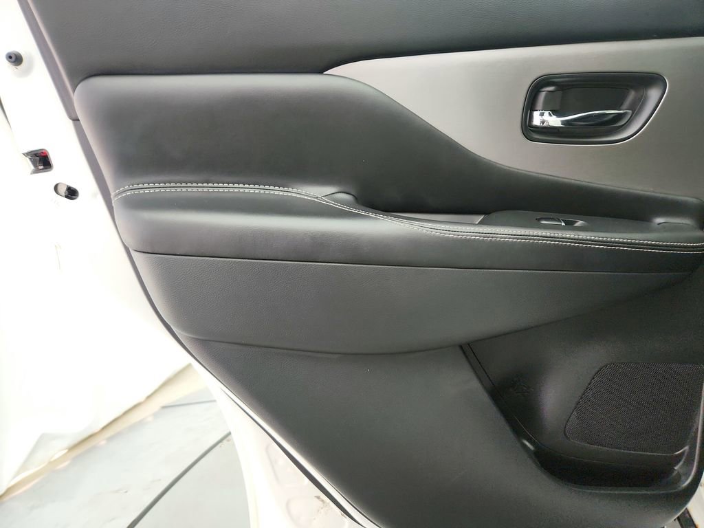 Used 2020 Nissan Murano SL AWD/4WD image 28