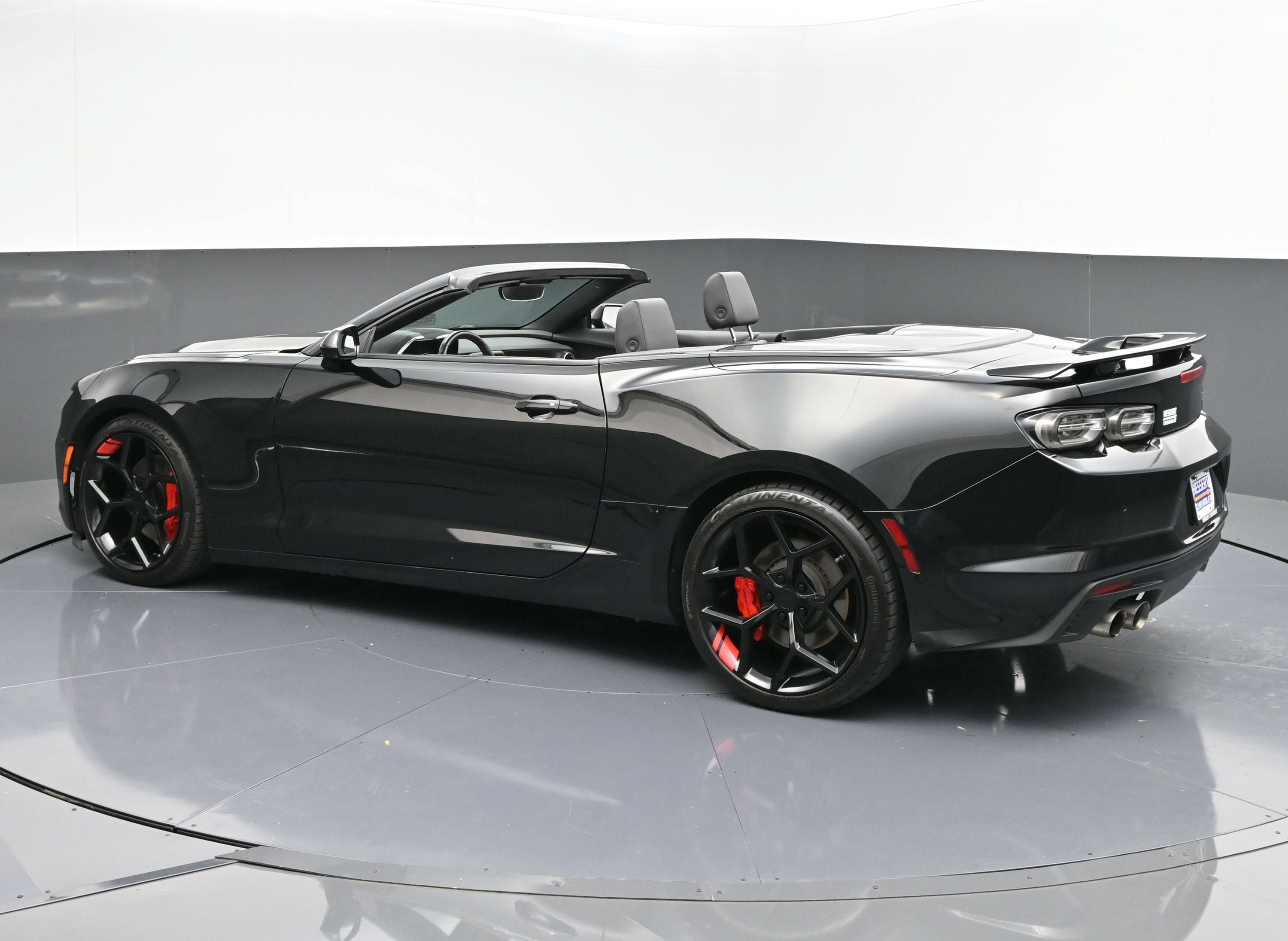Certified 2021 Chevrolet Camaro SS RWD image 5