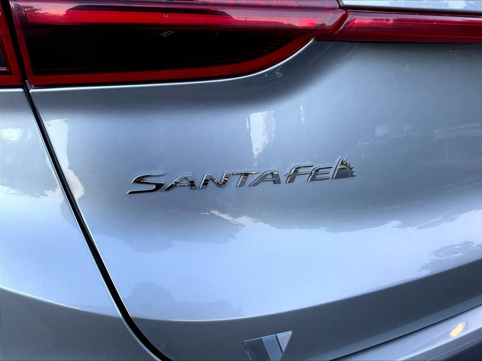Used 2023 Hyundai Santa Fe SEL Premium AWD/4WD image 23