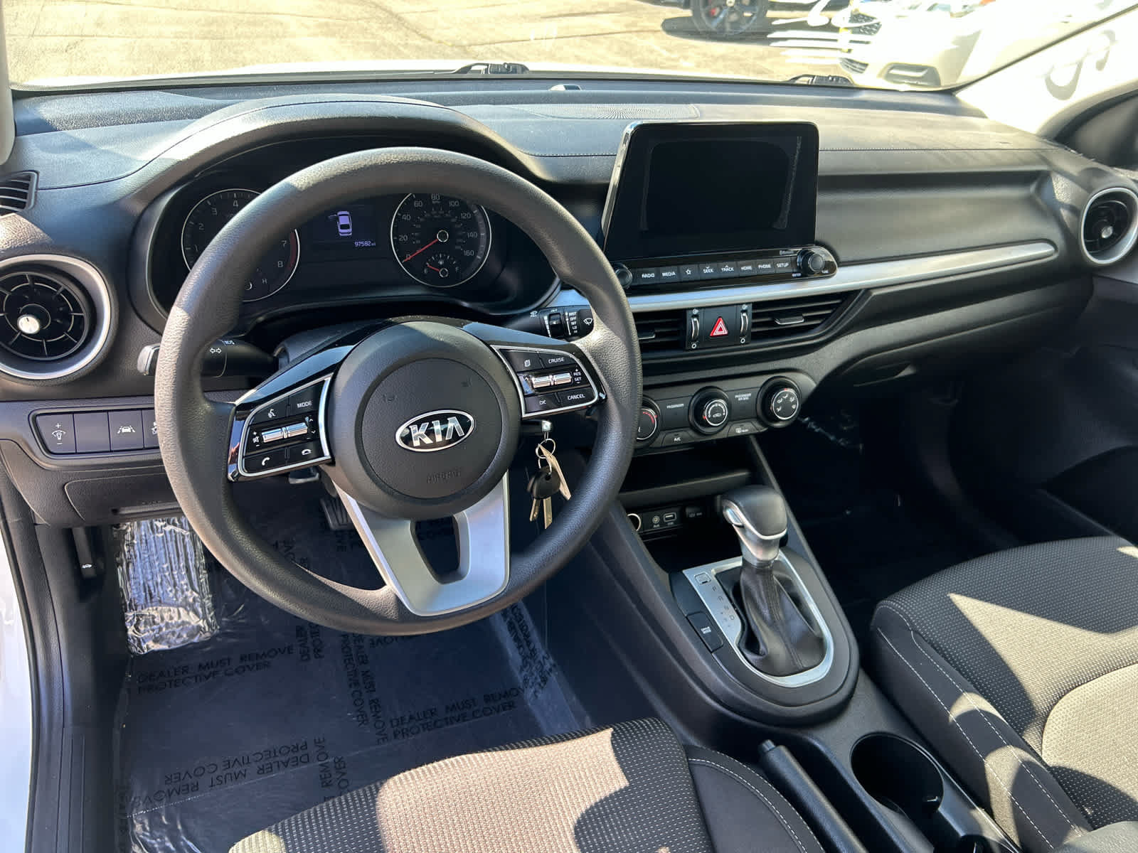 Used 2020 Kia Forte LXS FWD image 13