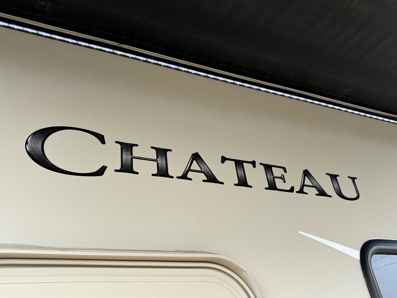 Used 2018 Ford E-450 and Econoline 450 Super Duty w/ Motorhome Prep Package RWD image 92