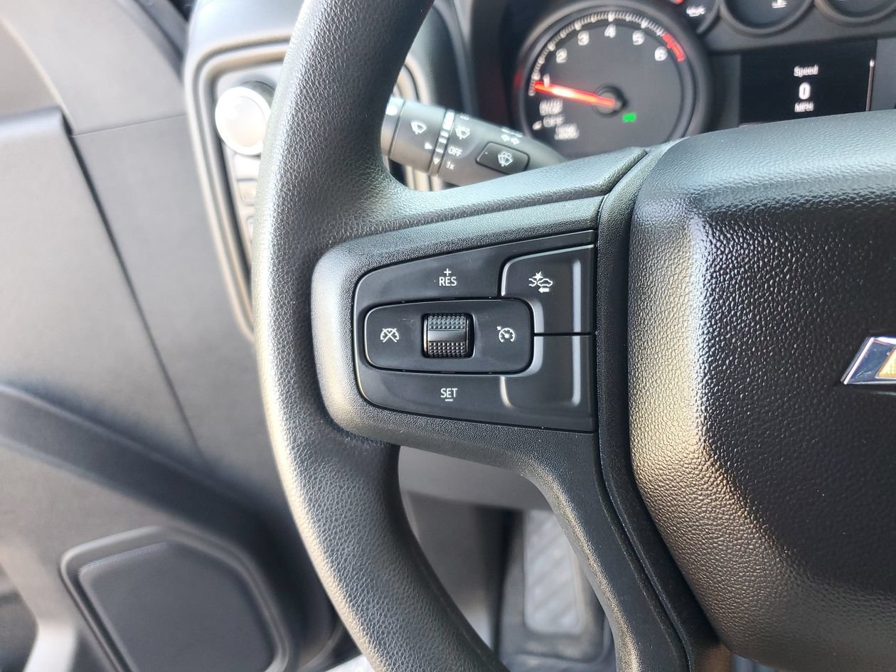 Used 2026 Chevrolet Silverado 1500 Custom AWD/4WD image 30