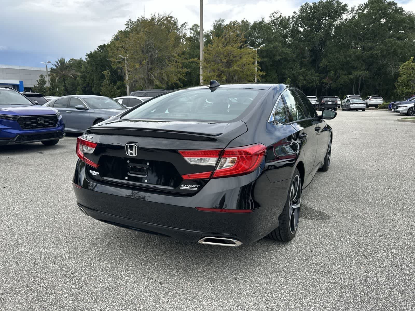 Used 2022 Honda Accord Sport Special Edition image 6