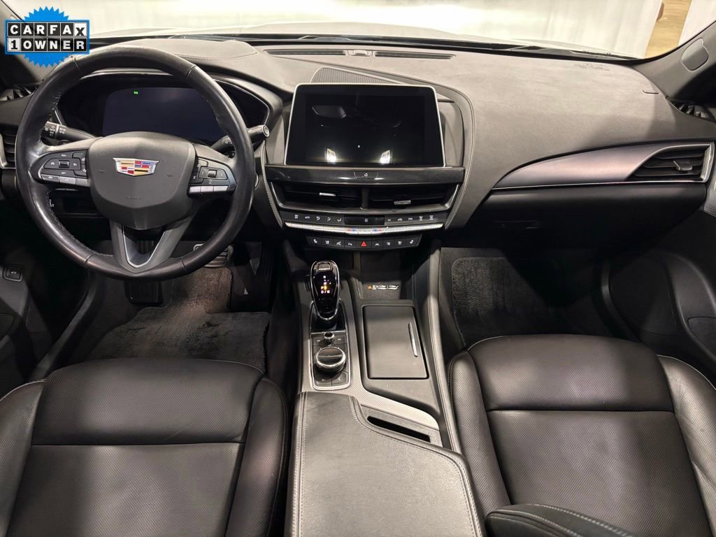 Used 2023 Cadillac CT5 Luxury image 2