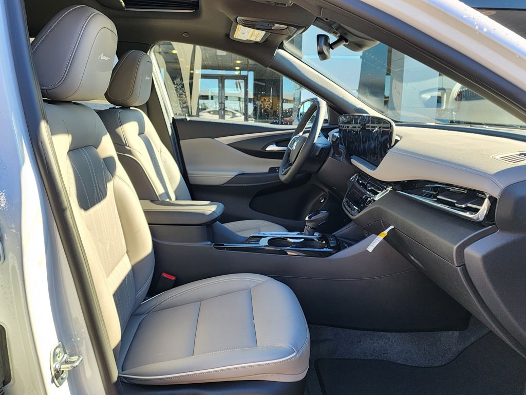 New 2026 Buick Envista Avenir image 37