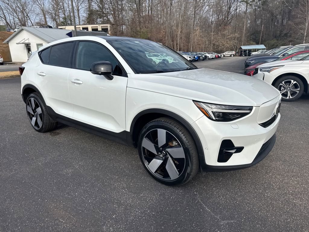 Certified 2023 Volvo C40 P8 Recharge Ultimate w/ Protection Package Premier image 9