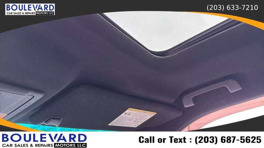 Used 2016 Ford Explorer Limited w/ Equipment Group 303A image 15