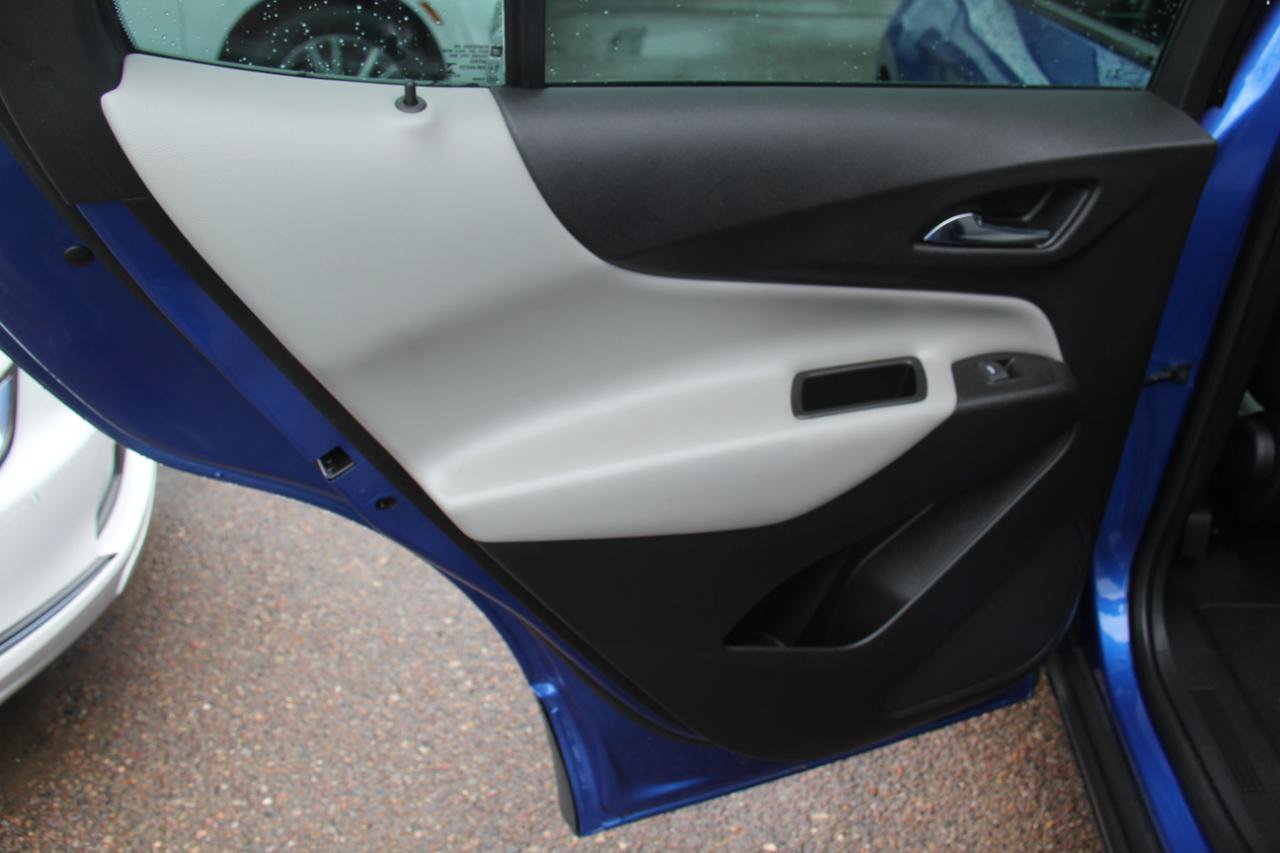 Used 2019 Chevrolet Equinox LS FWD image 20
