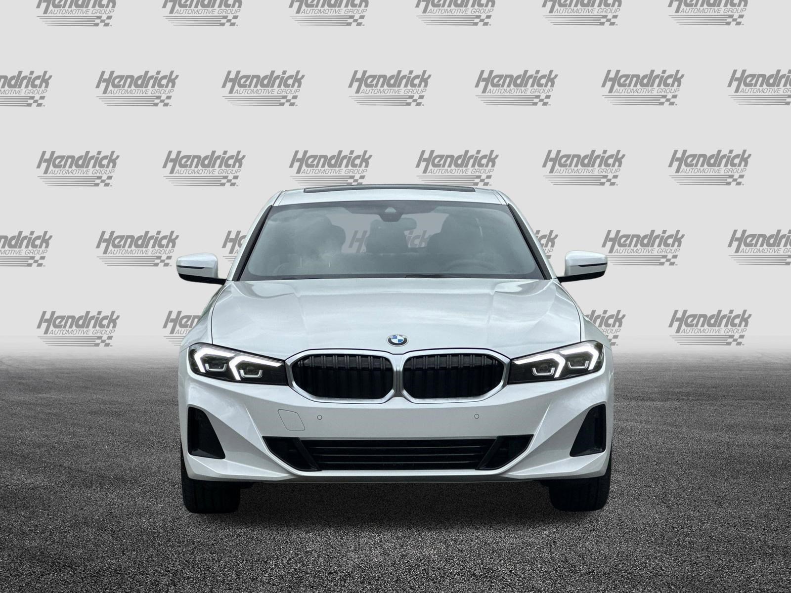 Used 2025 BMW 330i Sedan w/ Convenience Package image 10