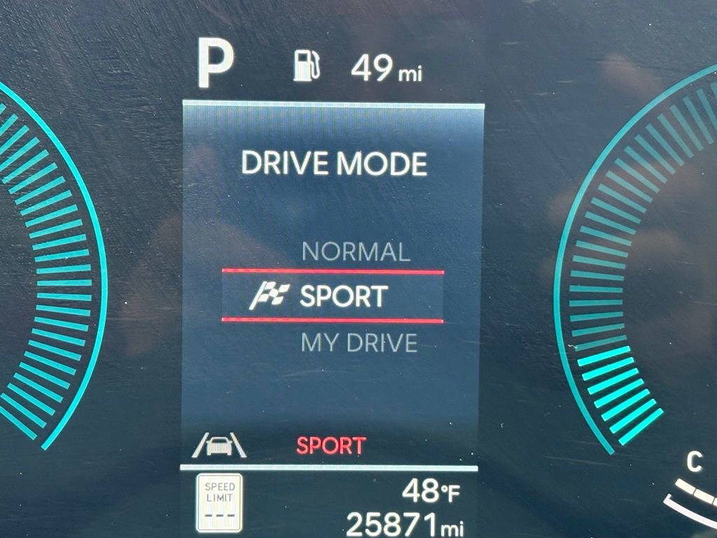 Used 2025 Hyundai Sonata SEL FWD image 36