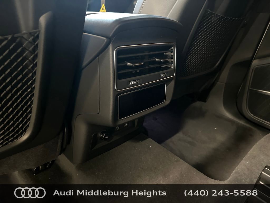 Used 2026 Audi Q8 Premium Plus image 29