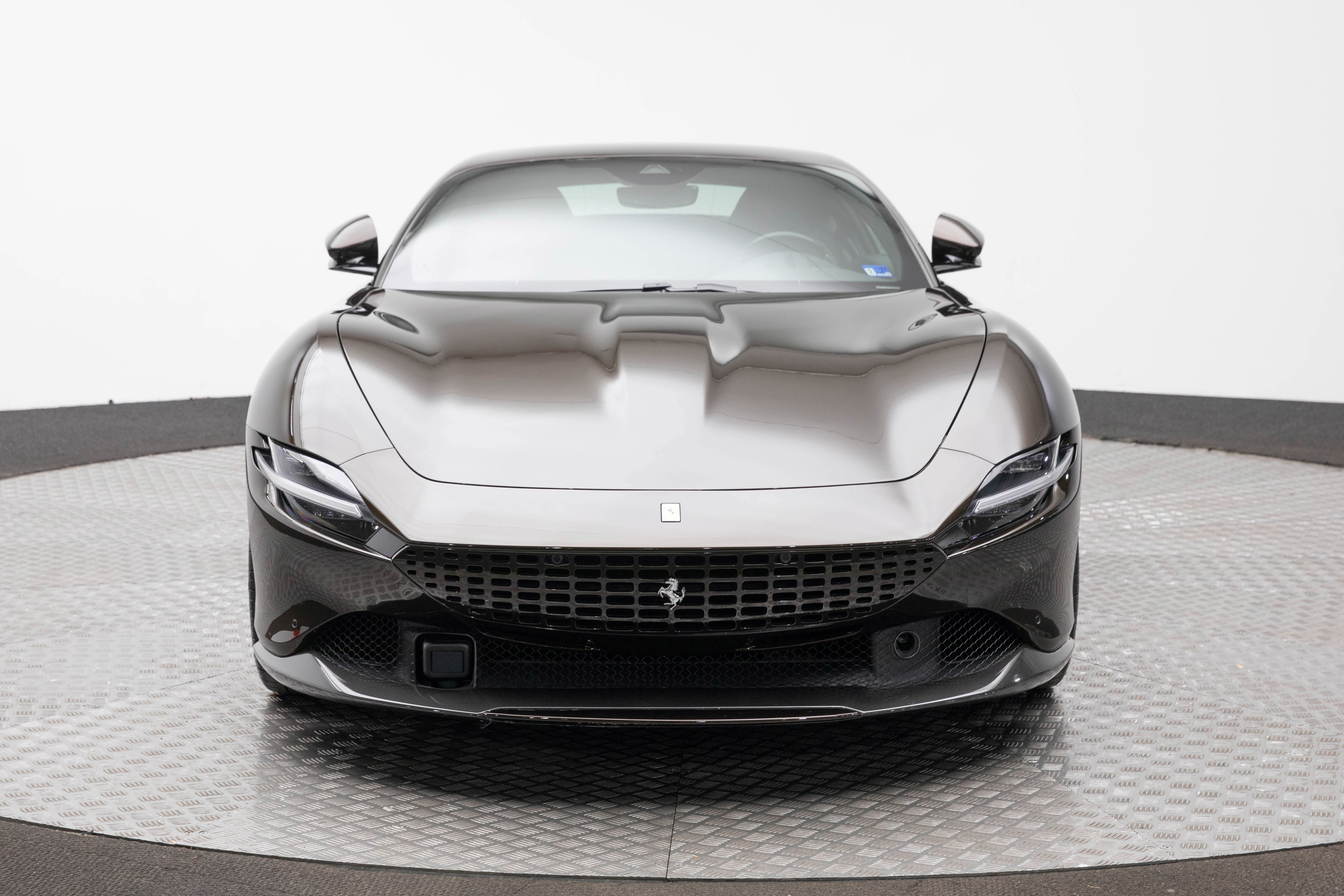 Certified 2022 Ferrari Roma image 10