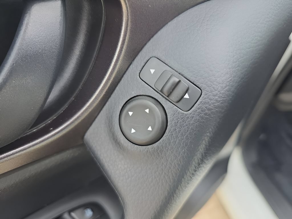 Used 2022 Nissan Rogue Sport S AWD/4WD image 12