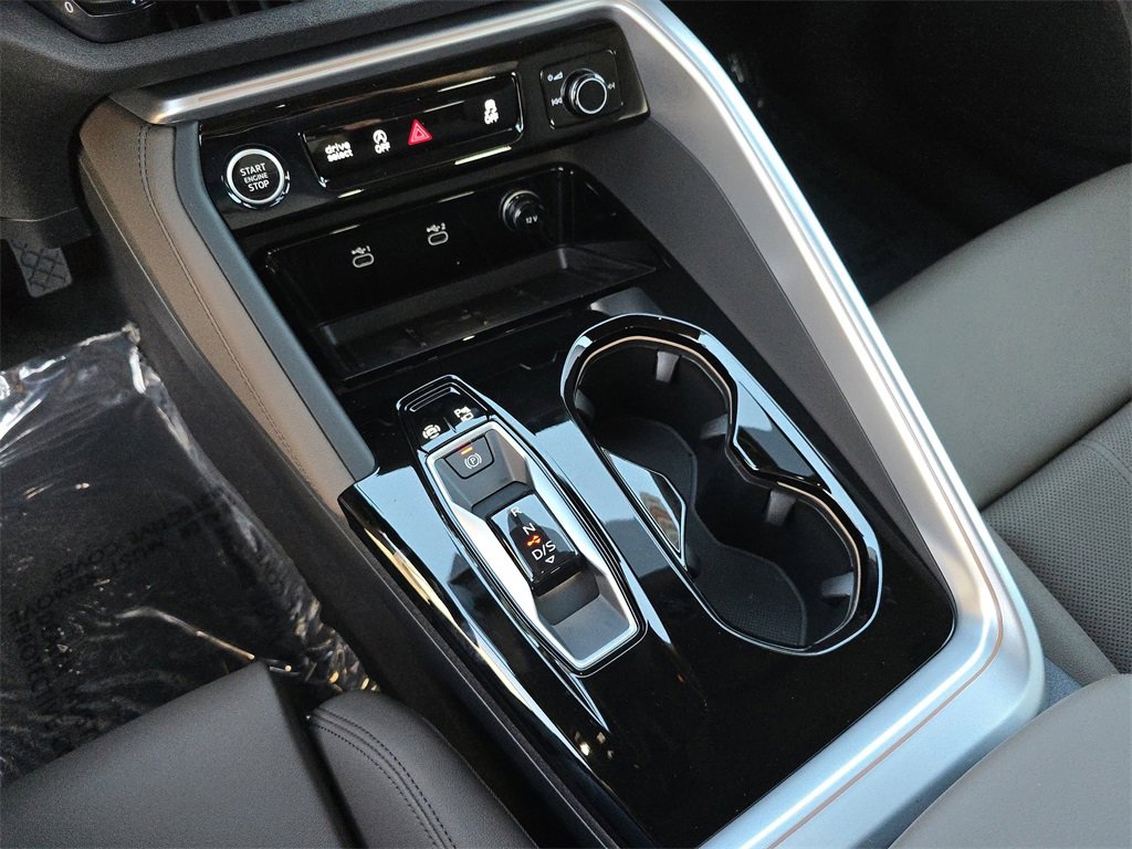 New 2025 Audi Q5 Premium Plus image 28