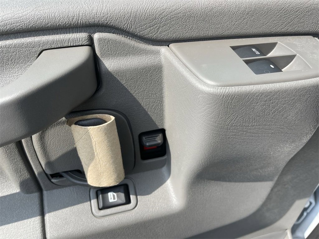 New 2025 Chevrolet Express 3500 w/ Power Convenience Package image 8