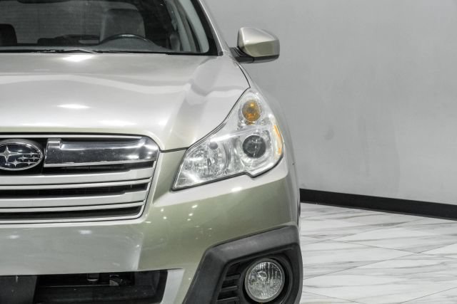 Used 2014 Subaru Outback 2.5i Limited AWD/4WD image 53