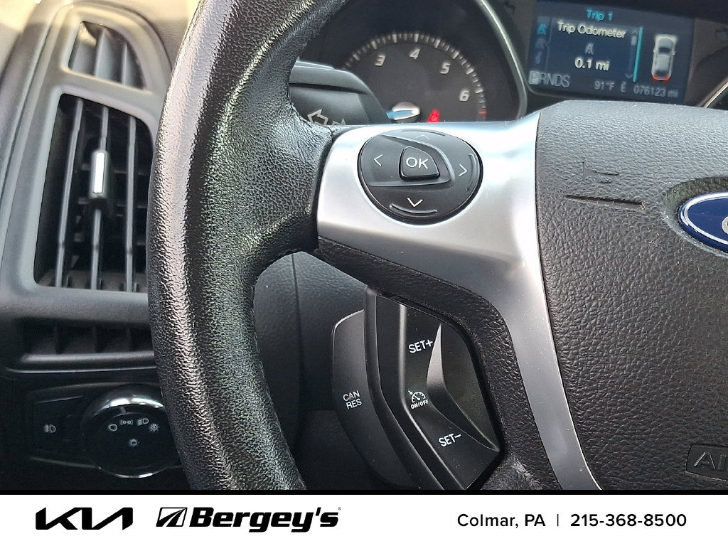 Used 2012 Ford Focus SE FWD image 21