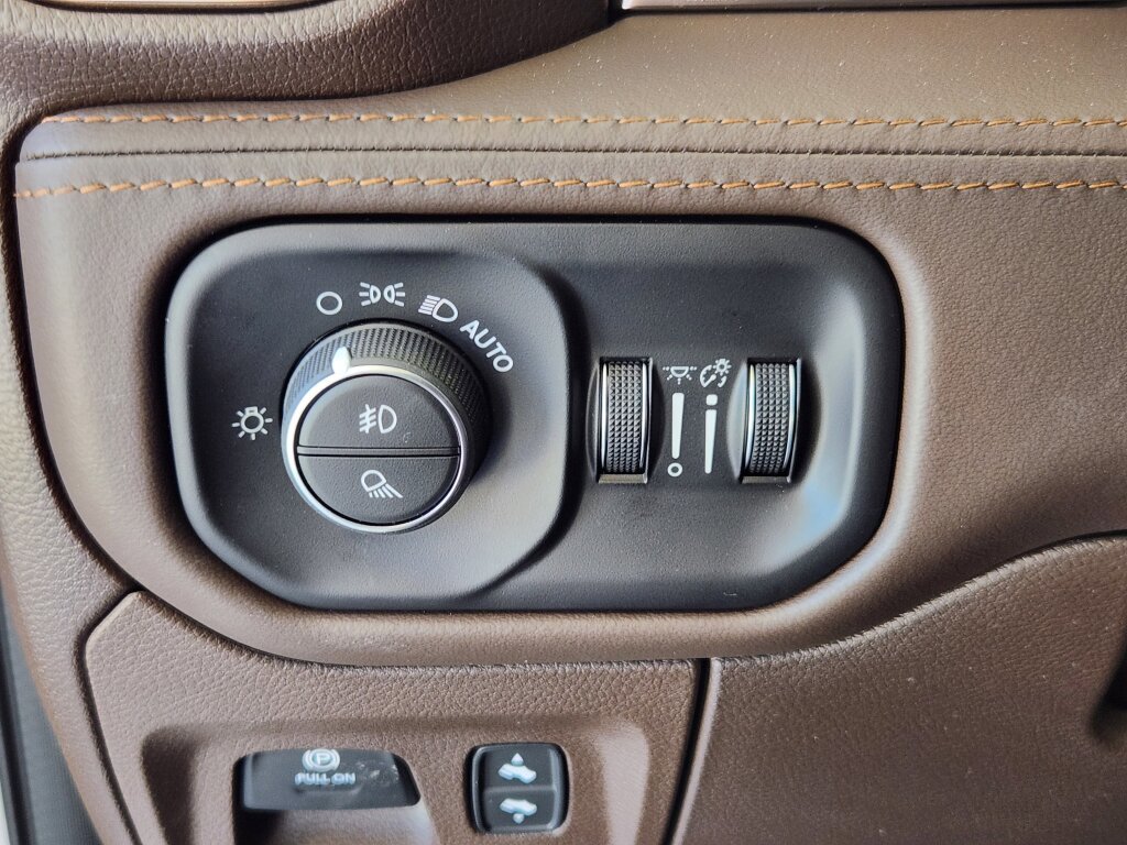 New 2026 RAM 1500 Longhorn AWD/4WD image 15