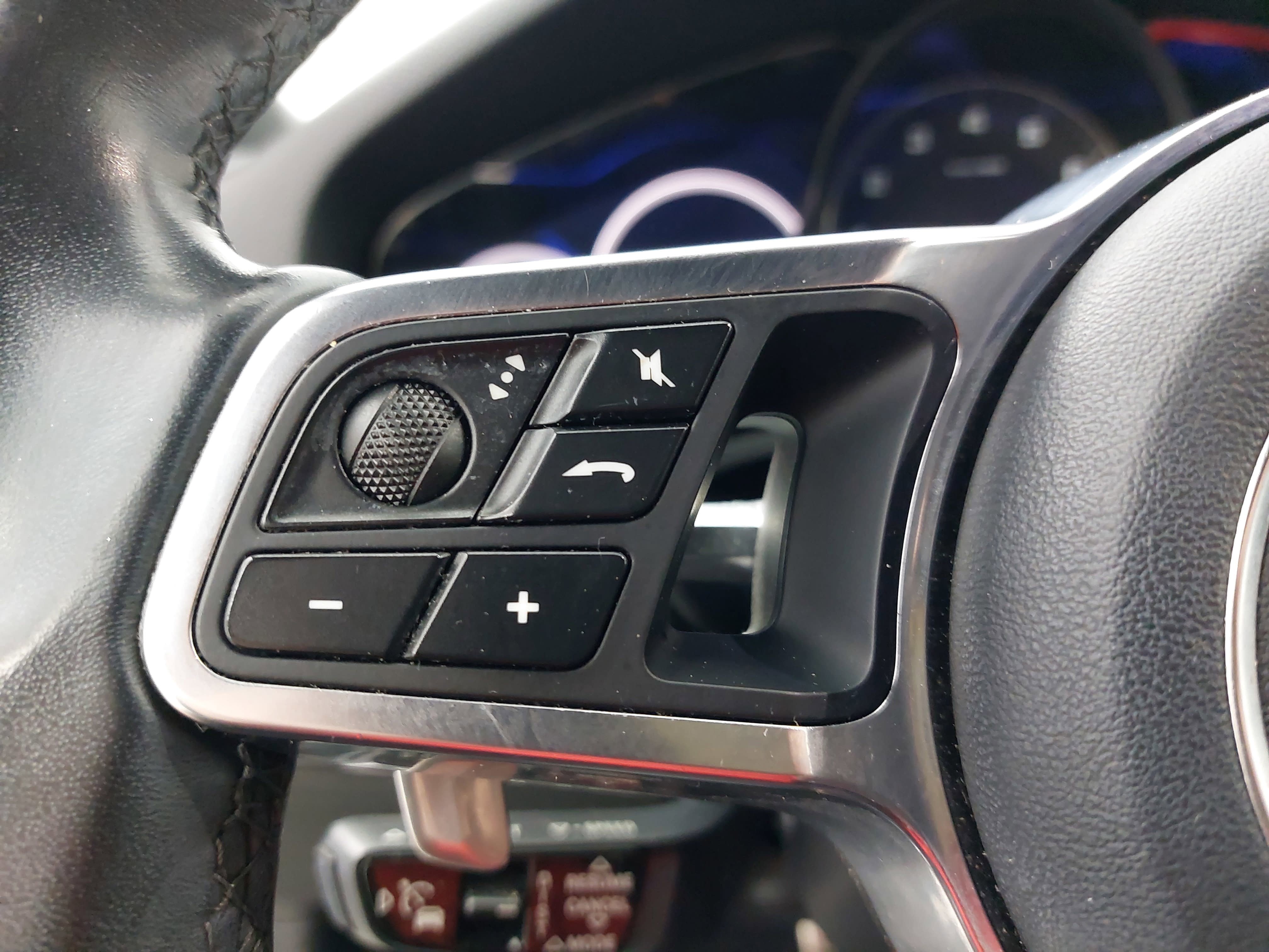 Certified 2019 Porsche Cayenne S AWD/4WD image 19