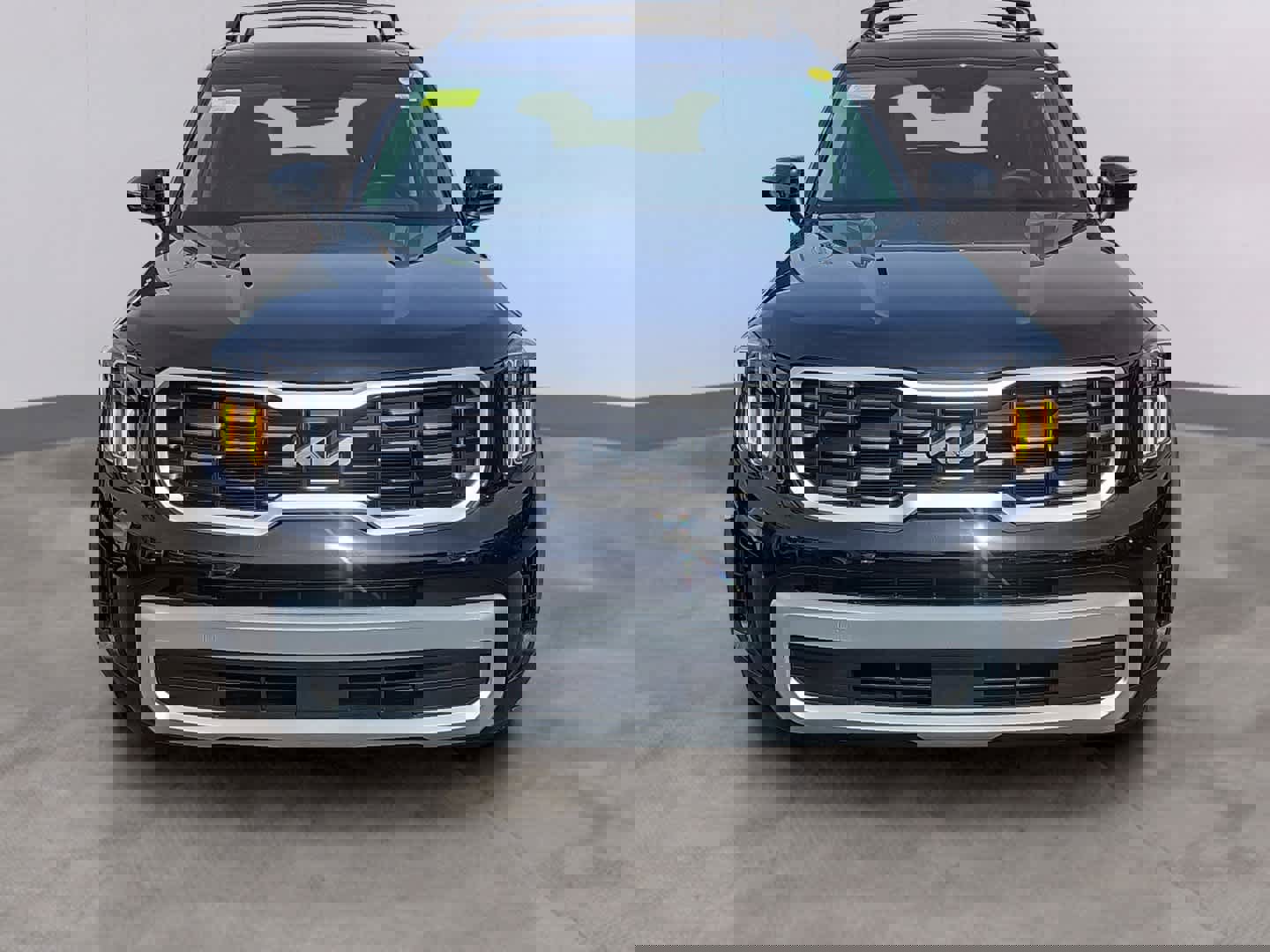 Used 2024 Kia Telluride S w/ S Sunroof Package image 2