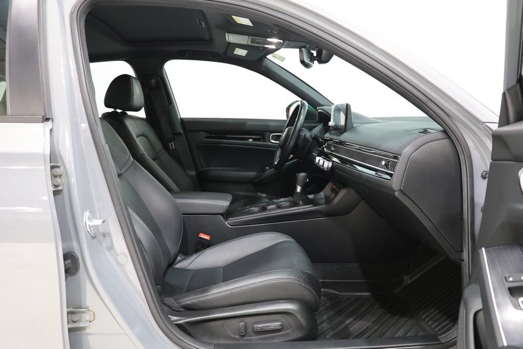 Used 2025 Honda Civic Sport Touring image 33