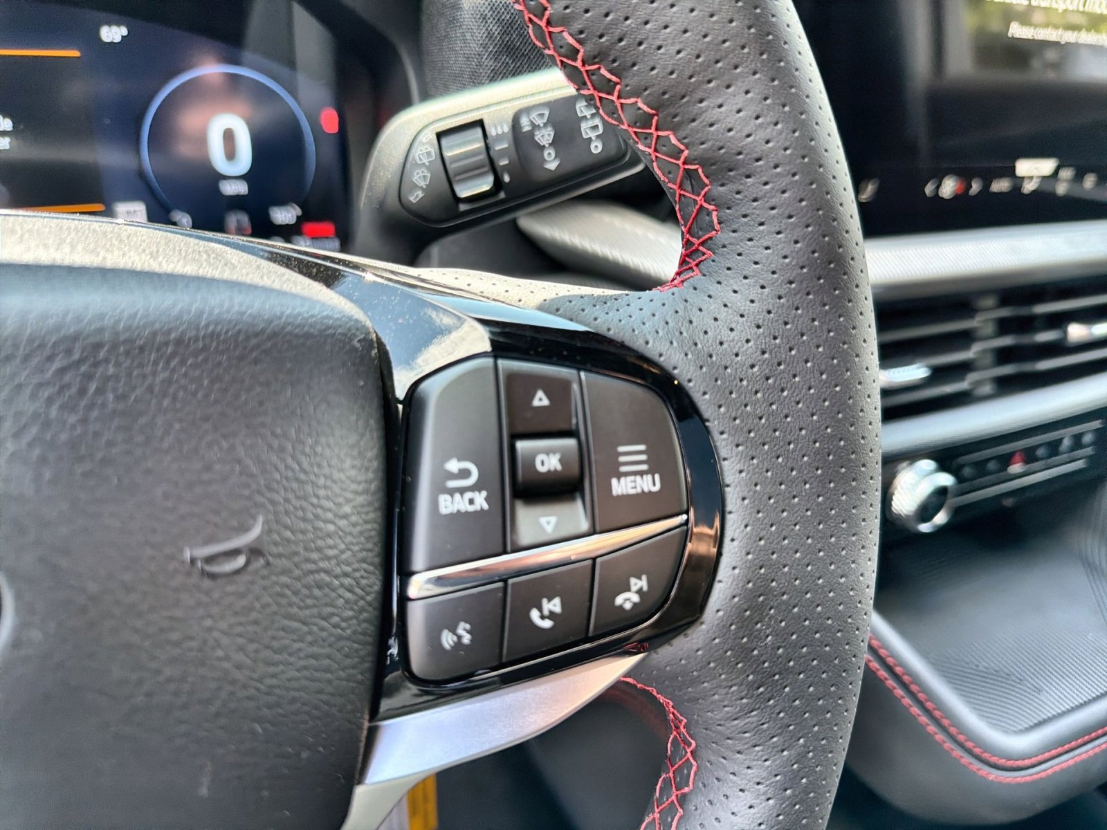 New 2026 Ford Explorer ST-Line AWD/4WD image 25