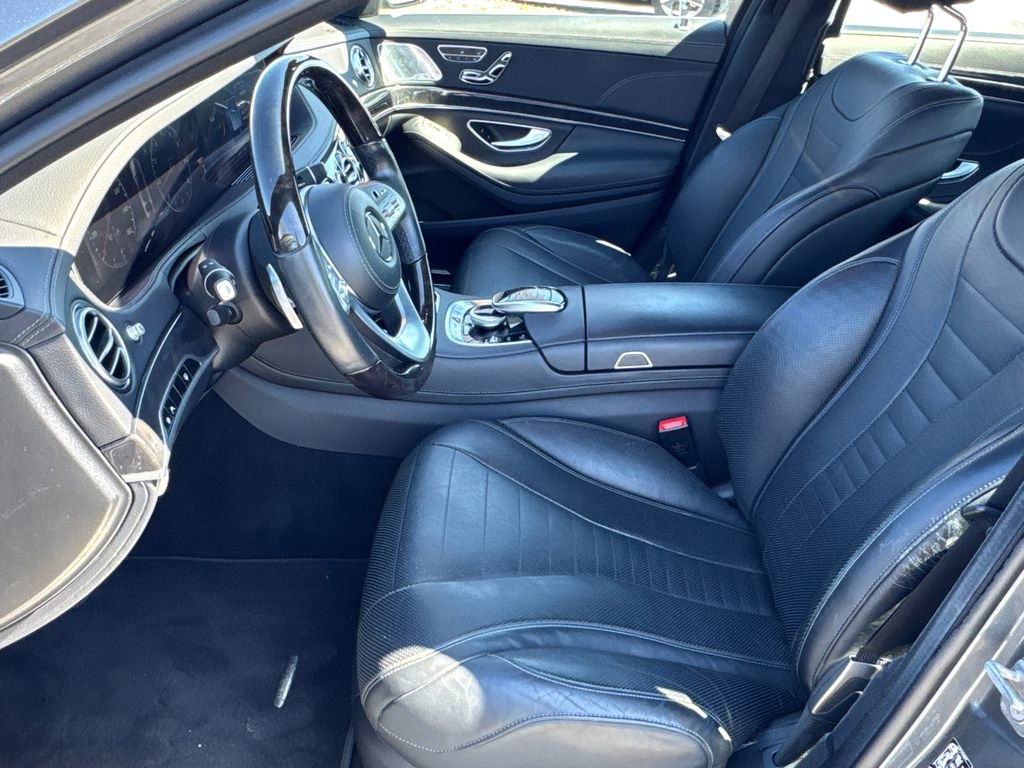 Used 2018 Mercedes-Benz S 560 4MATIC Sedan image 9