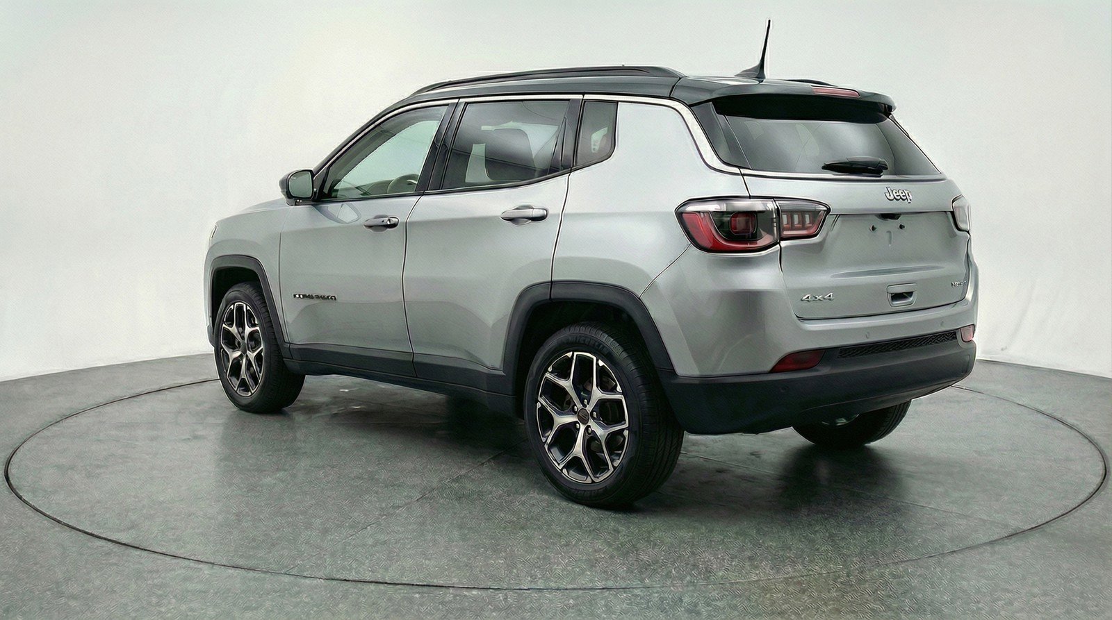 Used 2025 Jeep Compass Limited AWD/4WD image 6