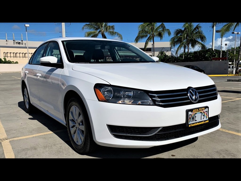 Used 2013 Volkswagen Passat 2.5 S FWD image 3