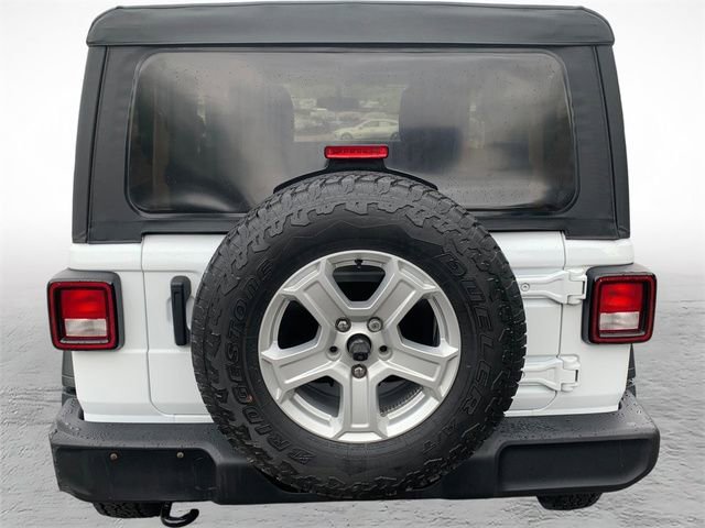 Used 2021 Jeep Wrangler Sport AWD/4WD image 4