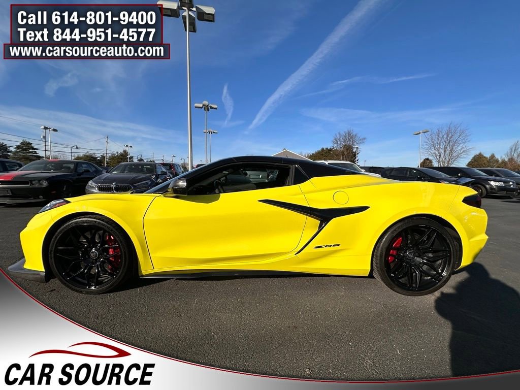 Used 2023 Chevrolet Corvette Z06 w/ Stealth Interior Trim Package image 4
