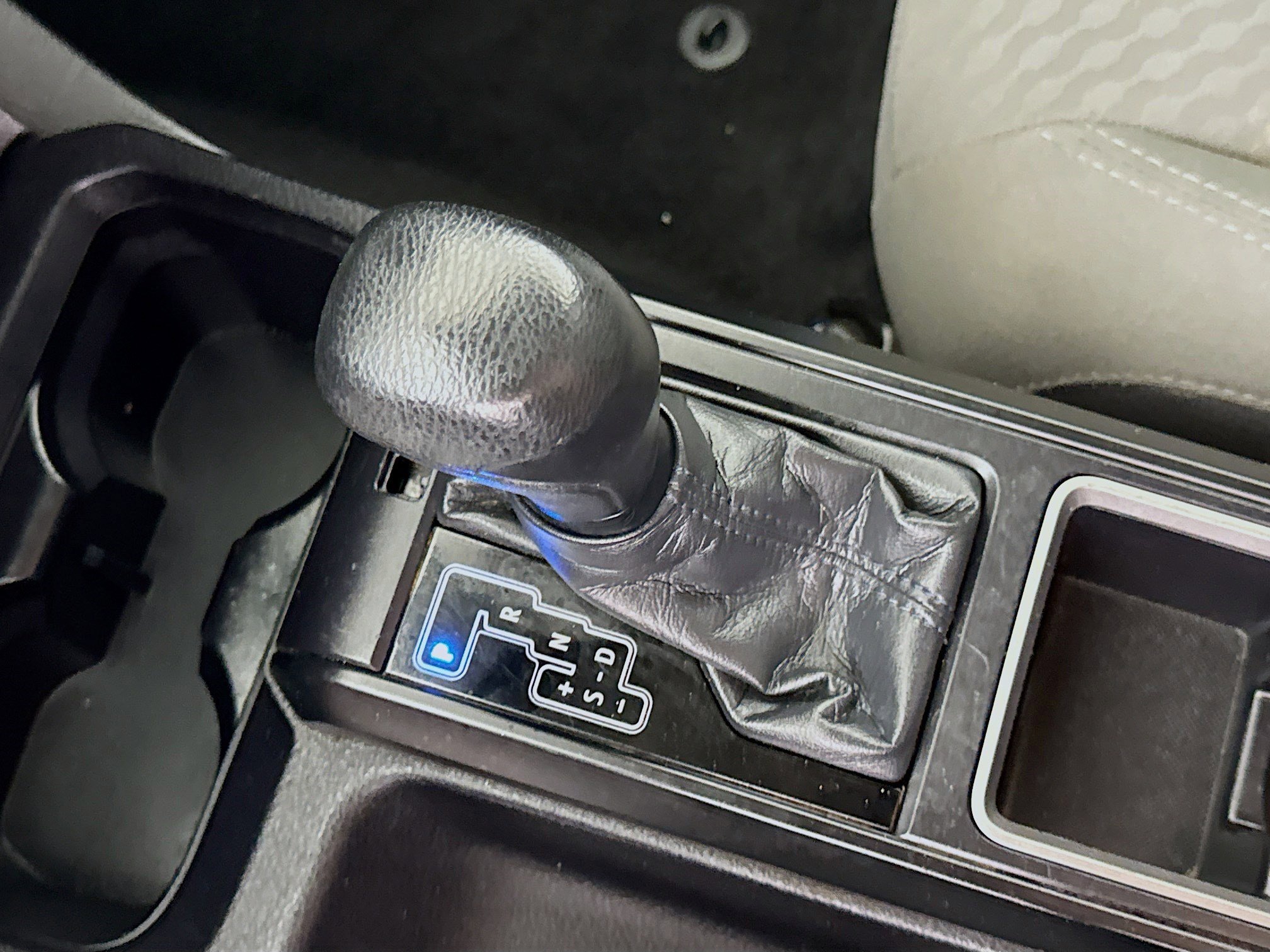 Used 2021 Toyota Tacoma SR RWD image 20