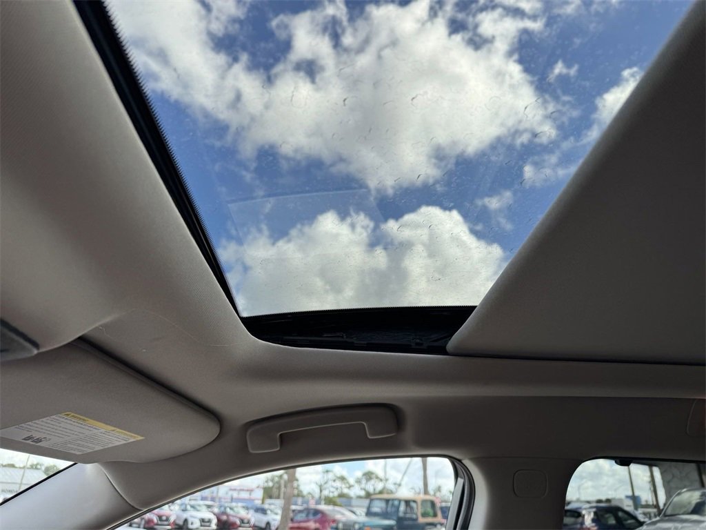 New 2025 Nissan Pathfinder Platinum w/ Lighting Package (N93) image 18