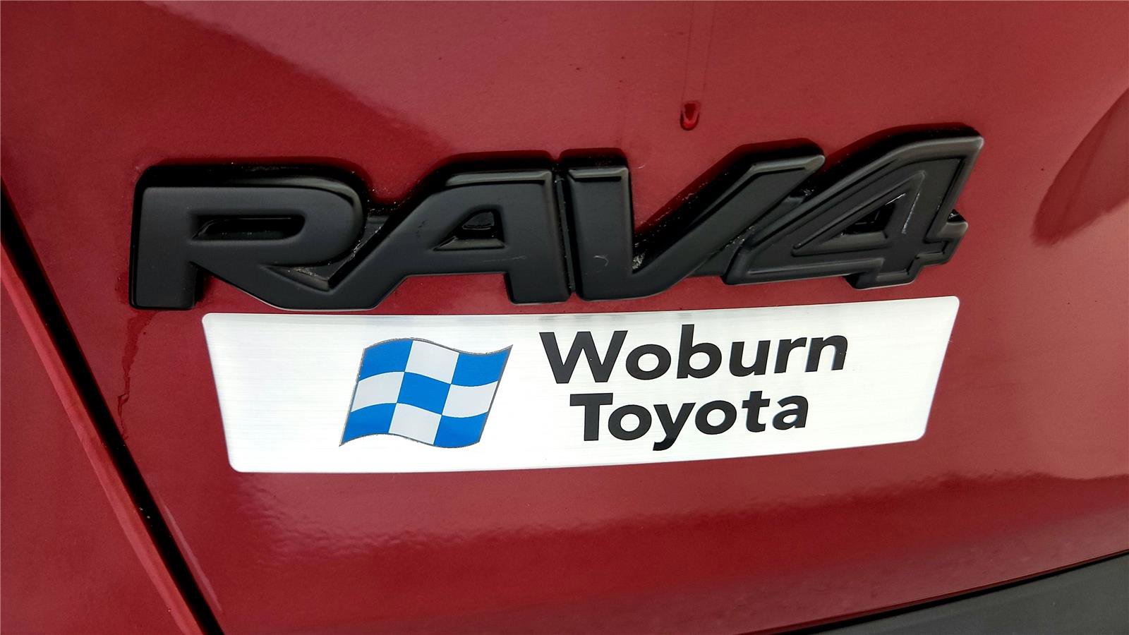 Used 2020 Toyota RAV4 XLE Premium image 13