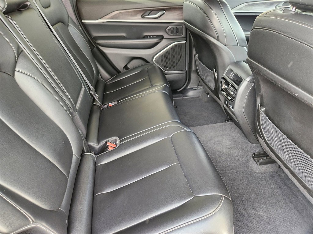 Used 2024 Jeep Grand Cherokee Limited 4xe image 22