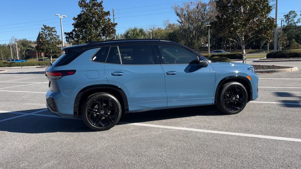 New 2026 Volkswagen Tiguan SE R-Line image 9