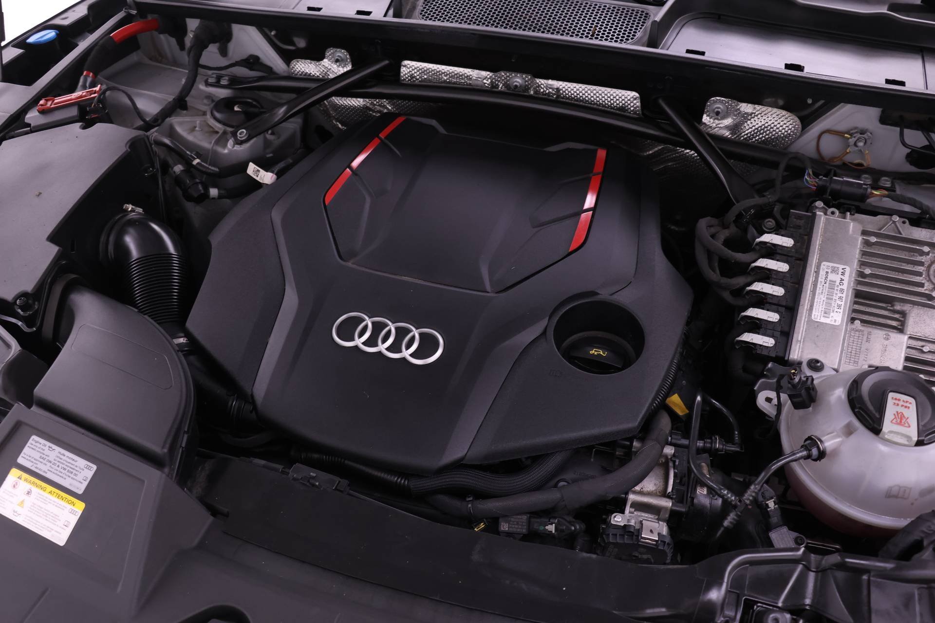 Certified 2022 Audi SQ5 Premium Plus w/ Premium Plus Package image 25