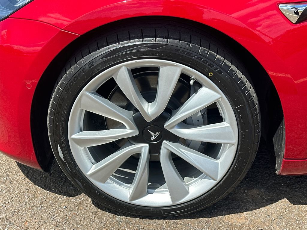 Used 2020 Tesla Model 3 Long Range AWD/4WD image 11