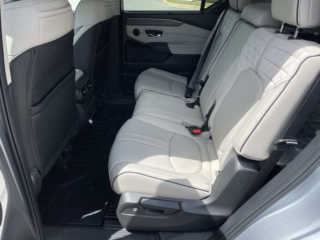 New 2026 Honda Pilot Elite image 10