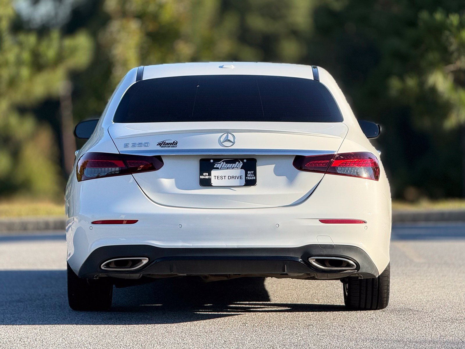 Used 2022 Mercedes-Benz E 350 Sedan image 6