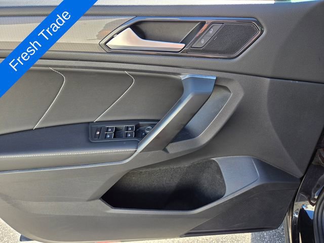 Certified 2023 Volkswagen Tiguan SE FWD image 17