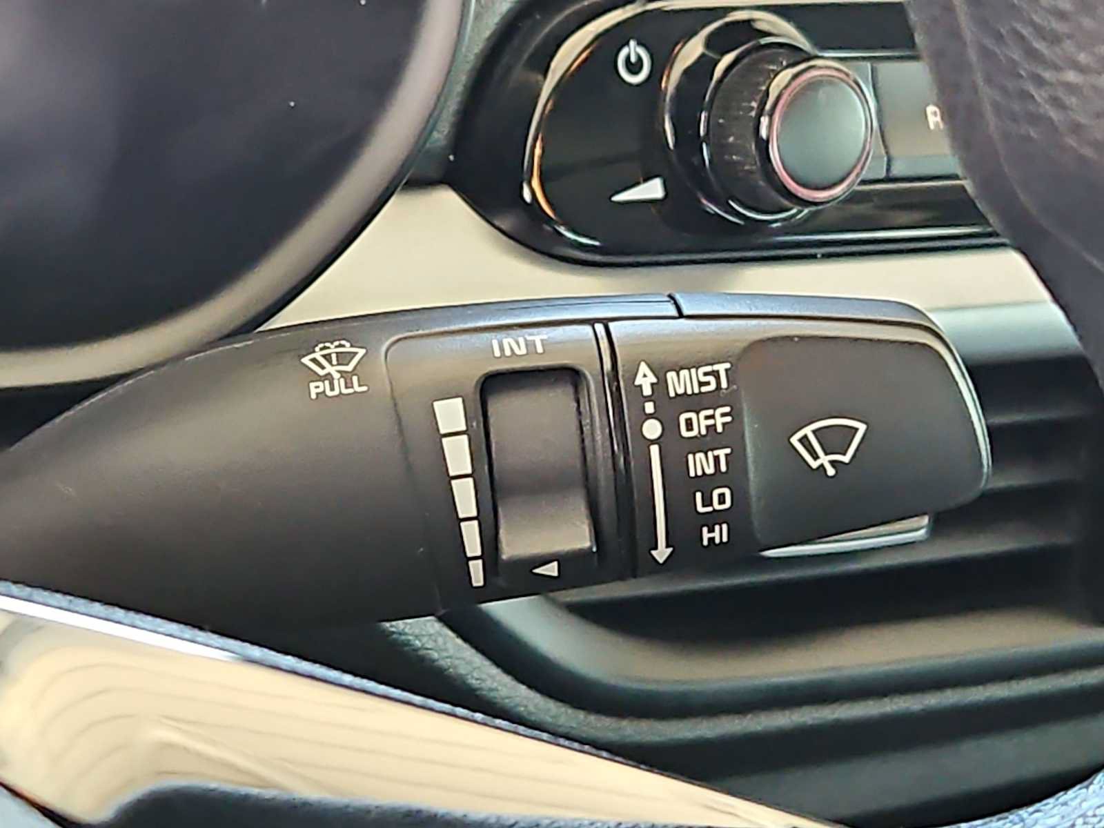 Used 2024 Kia Forte LXS FWD image 19