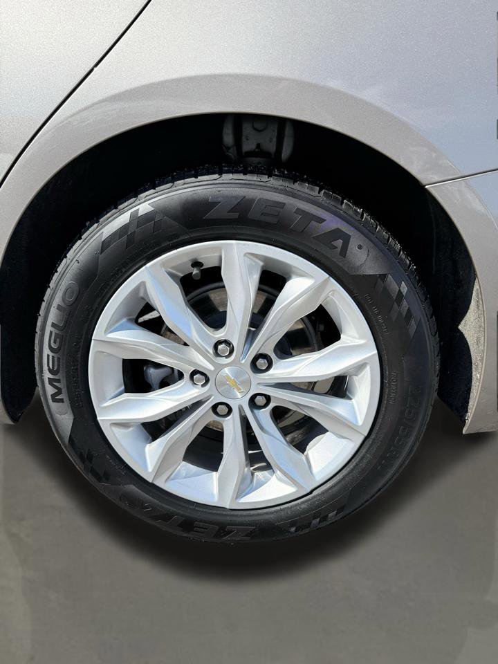 Used 2024 Chevrolet Malibu LT FWD image 28