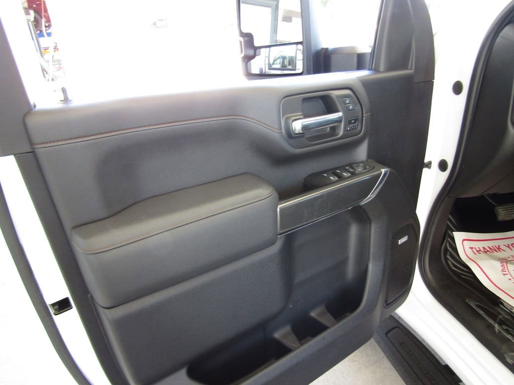 Used 2022 GMC Sierra 2500 AT4 w/ AT4 Premium Plus Package AWD/4WD image 29