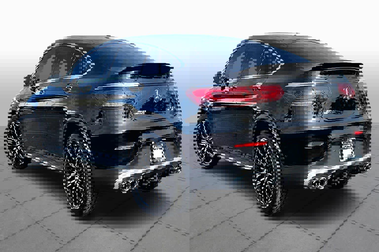 Used 2023 Mercedes-Benz GLC 43 AMG 4MATIC Coupe image 11