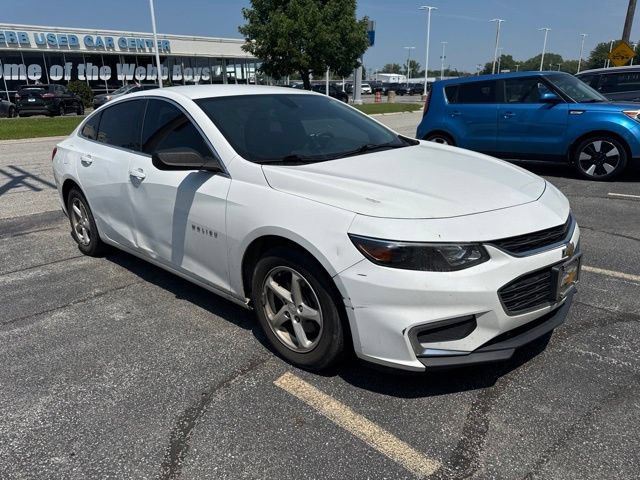Used 2016 Chevrolet Malibu LS w/ LPO, Convenience Package 2 FWD image 5