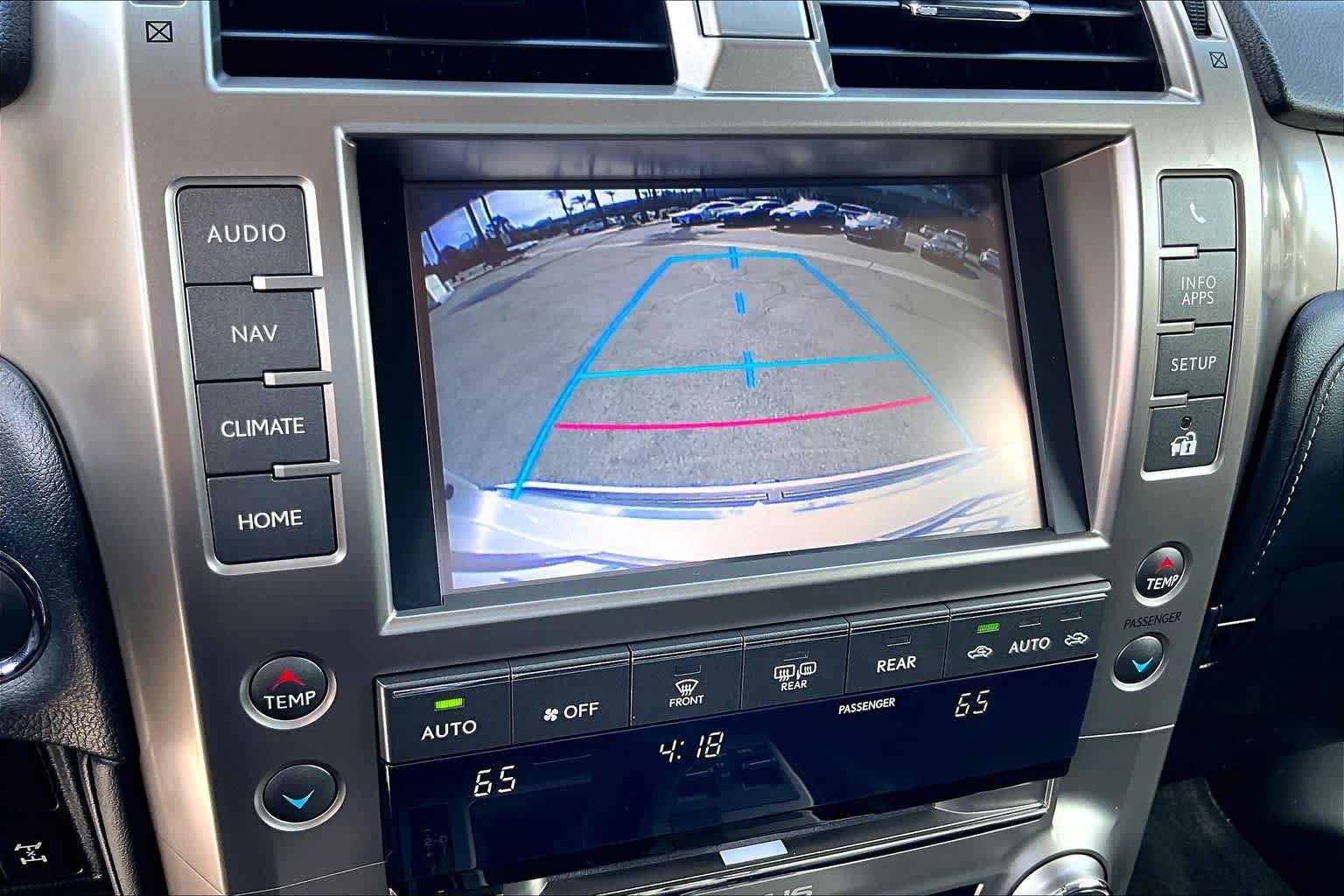 Used 2014 Lexus GX 460 w/ Premium Package AWD/4WD image 25