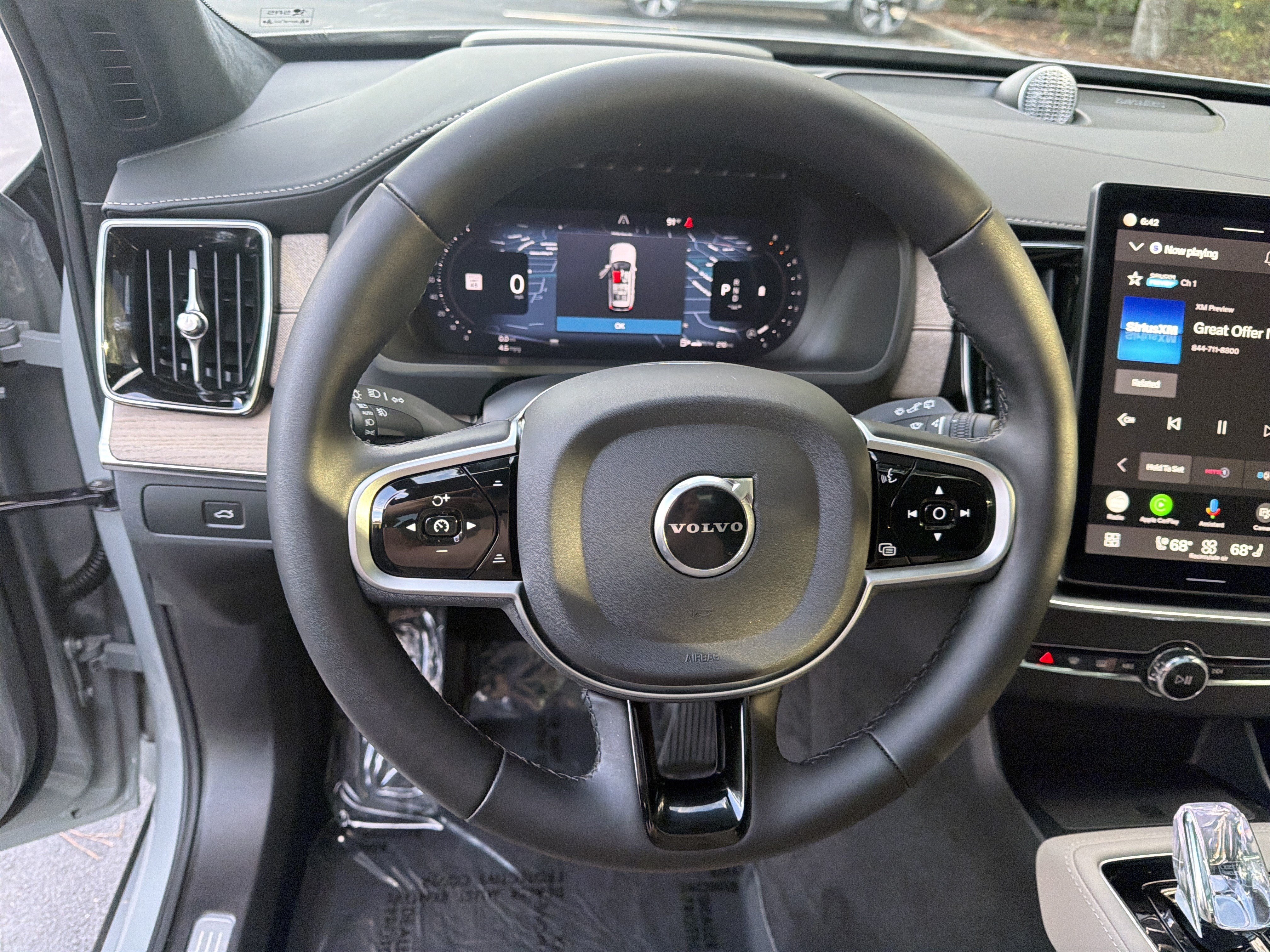 Used 2026 Volvo XC90 B6 Ultra w/ Lounge Package AWD/4WD image 18
