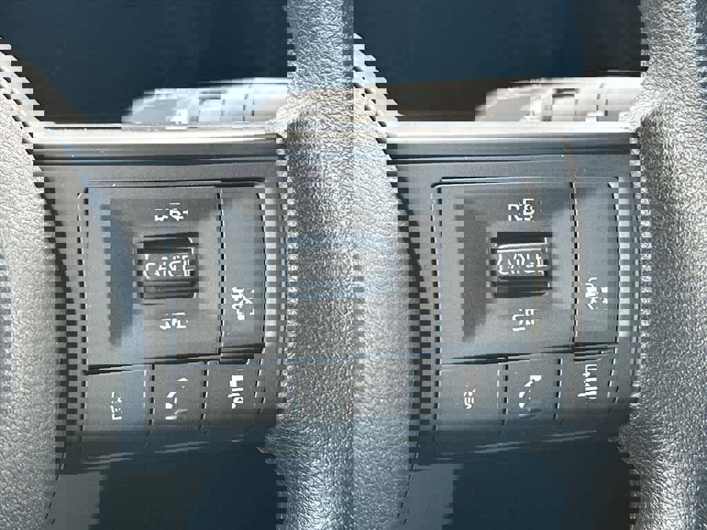 Used 2026 Nissan Kicks SV image 17