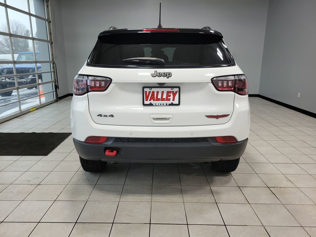 Used 2023 Jeep Compass Trailhawk w/ Trailhawk Convenience Group image 12